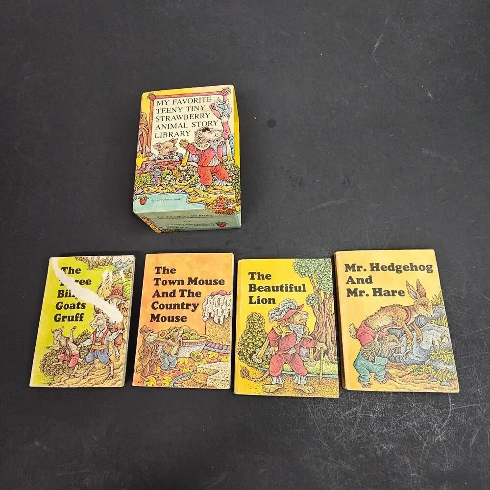 My Favorite Teeny Tiny Strawberry Animal Story Library Vtg 1978 Set of 4 Books